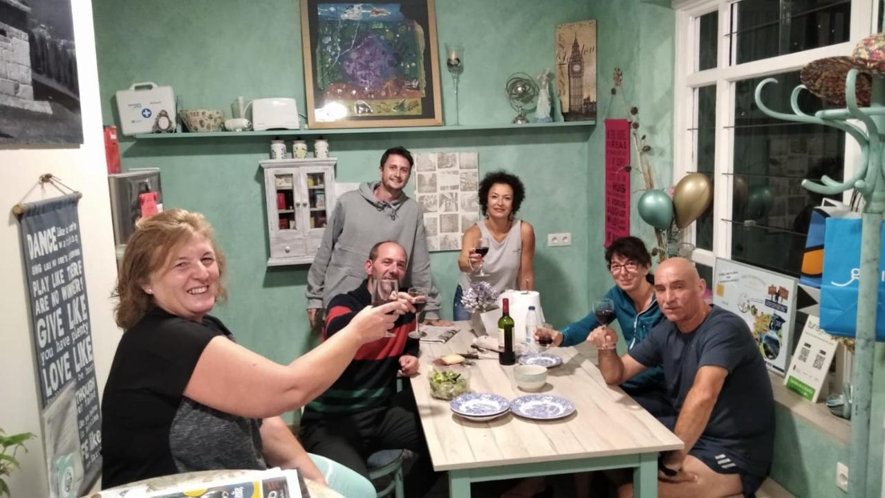 Oli Vita Hostel Albergue Viveiro Esterno foto